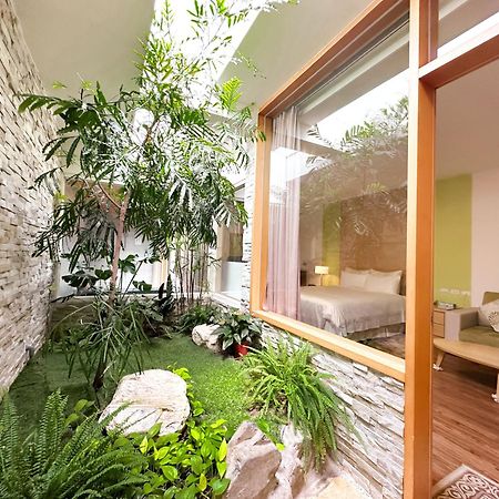 Bed and Breakfast Yage Hotspring House Jiaoxi Exterior foto